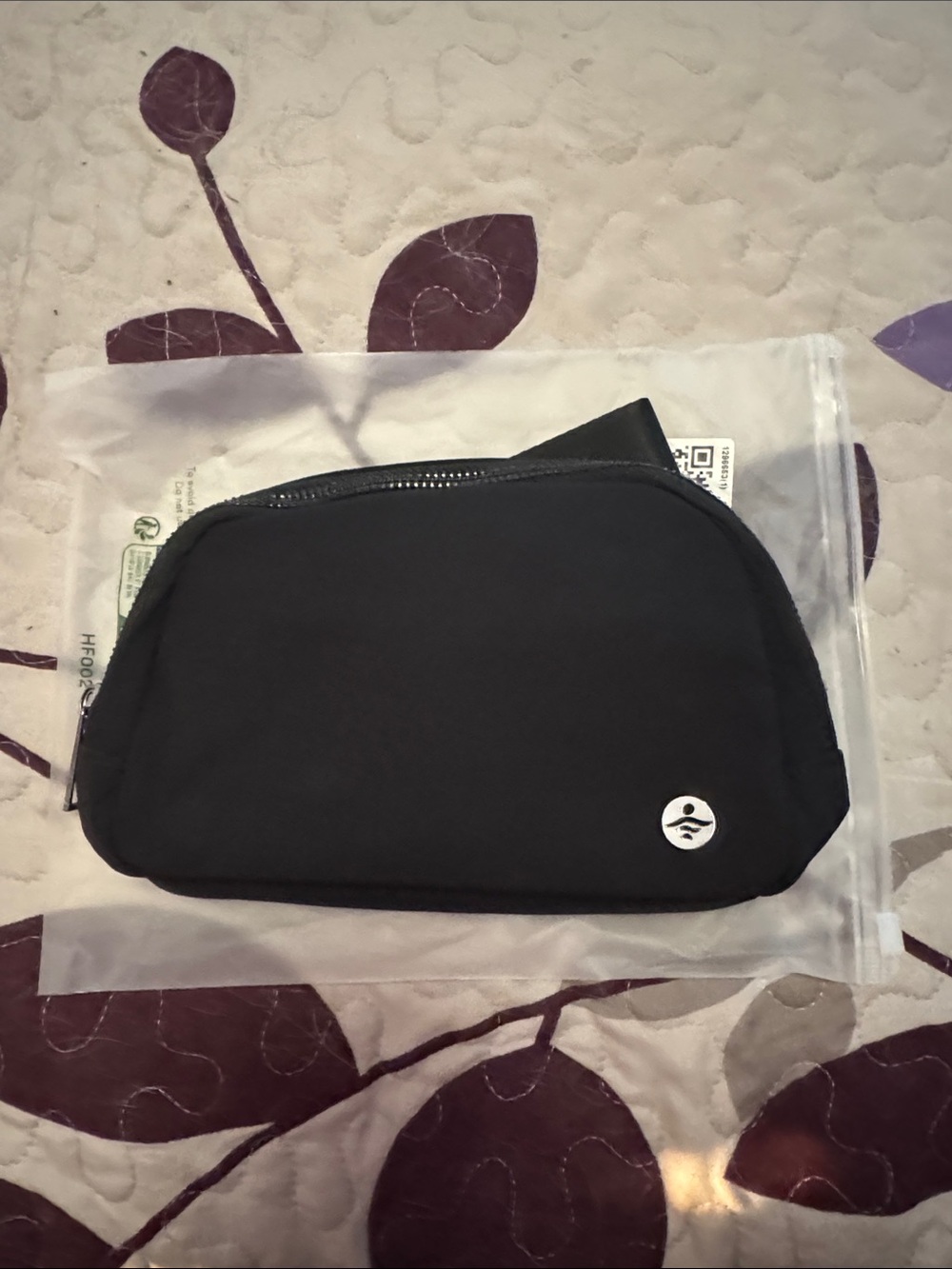 Brand New: Black Halara crossbody